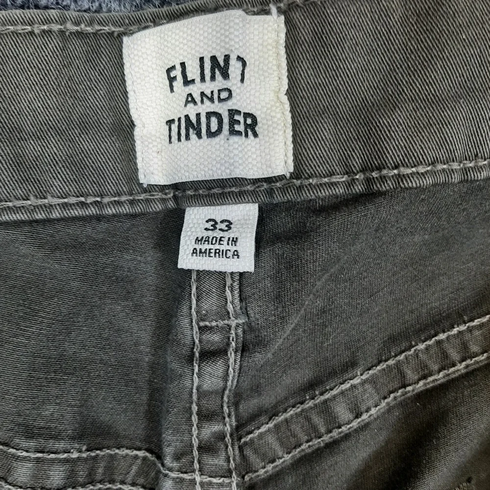 Flint and Tinder 365 Pant Mens 33x32 Straight Fit USA Made Stretch Canvas Jeans